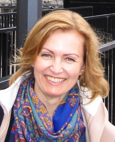 Переводчик G. Svetlana